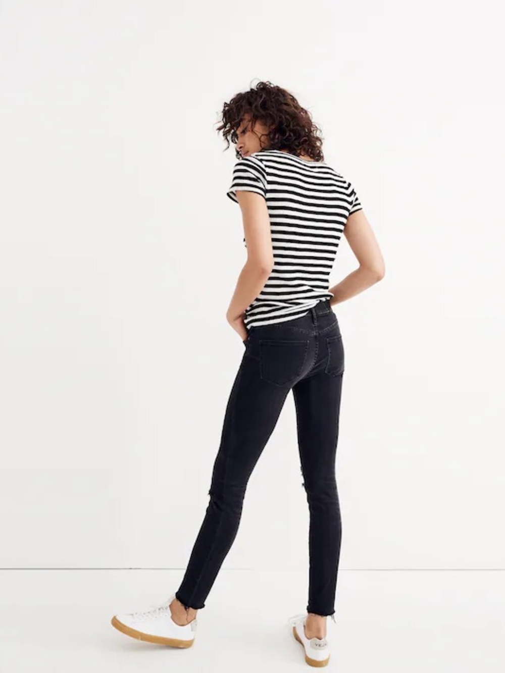 Madewell 9" Mid-Rise Skinny Jeans in Black Sea NWT Size 27 - Picture 2 of 9